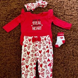 Baby Girl Here to Steal Daddy’s Heart Outfit ♥️